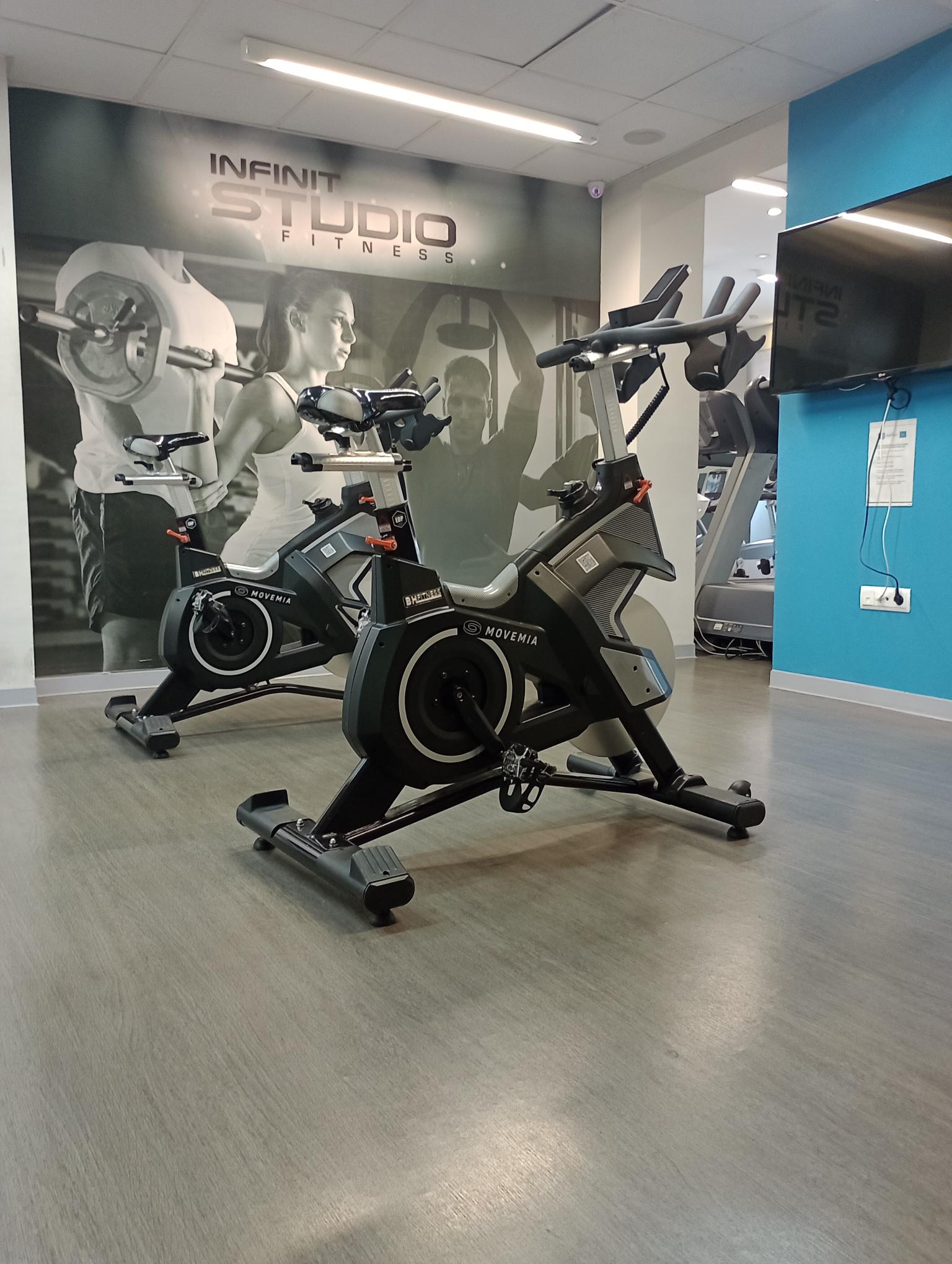 Infinit Fitness Azca zona ciclo